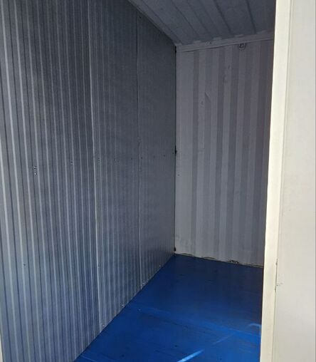 Self Storage: Unit 15, PH6M+45Q, Khwaeng Phra Khanong, Khet Khlong Toei, Krung Thep Maha Nakhon, Bangkok 10110, Thailand