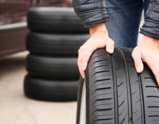 Storage of tires, wheels and rims